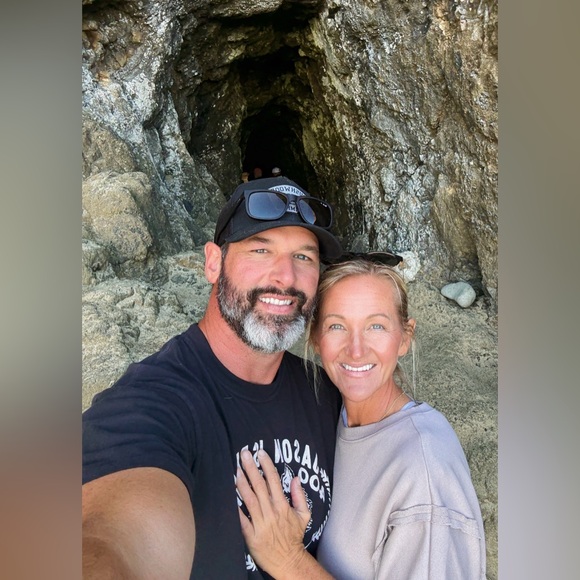 Meet your Posher, Angie - Picture 1 of 1